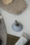 OZDOBNY WIESZAK ŚCIENNY Country Grey Szary Ib Laursen 