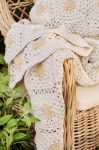PROWANSALSKA NARZUTA W STYLU Brocante Cream Natural Flowers Ib Laursen 